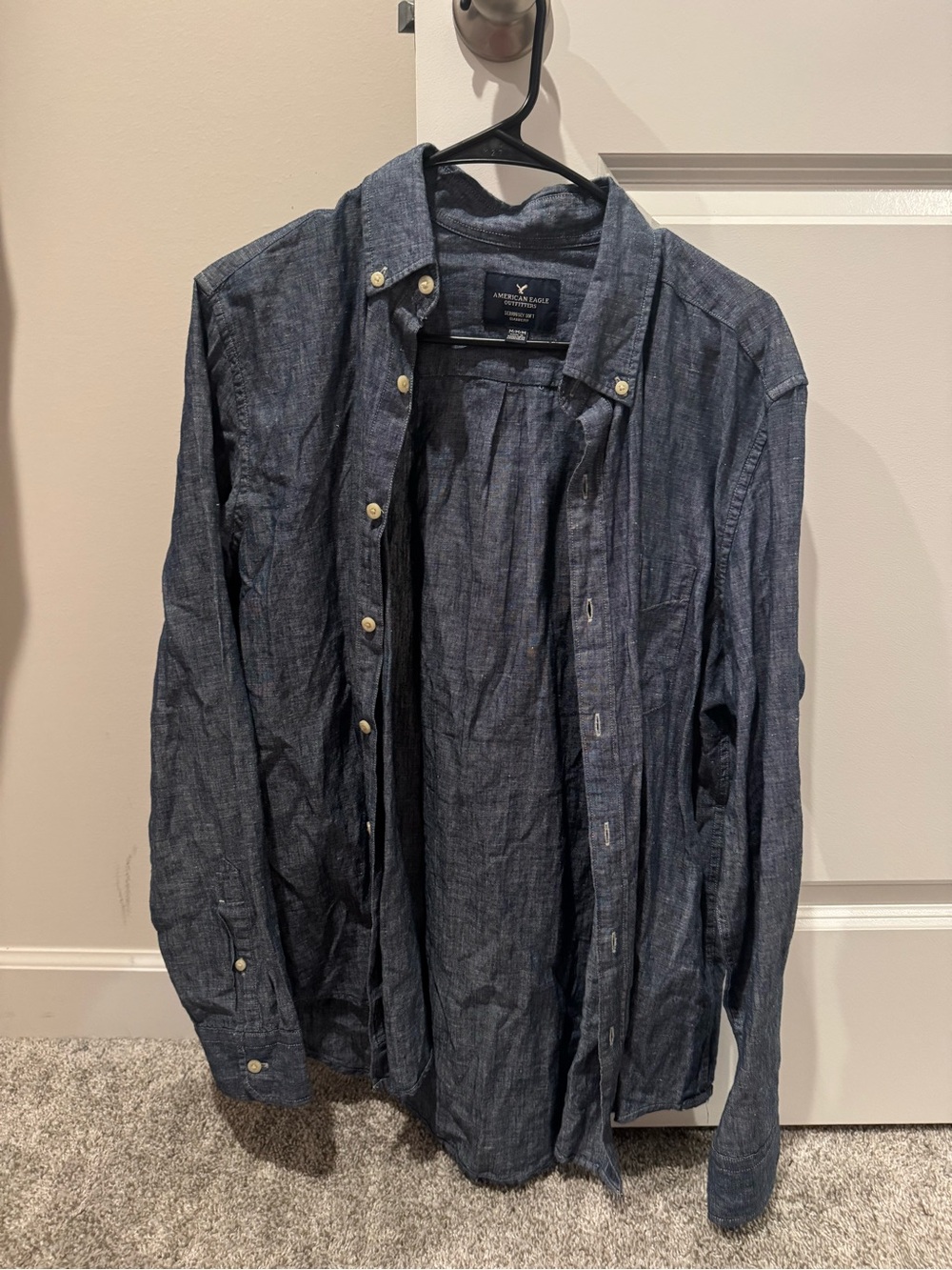 American Eagle Outfitters Men's Lightweight Shirt Jacket in Dark Blue